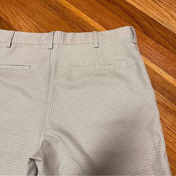 ✅IZOD Classic Men's Tan Plaid Flat Front Golf Shorts - Size 34 - EUC - Picture 8 of 10